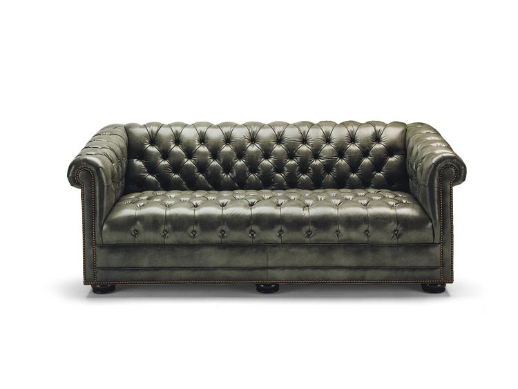 2070-76-38 Churchill Sofa
